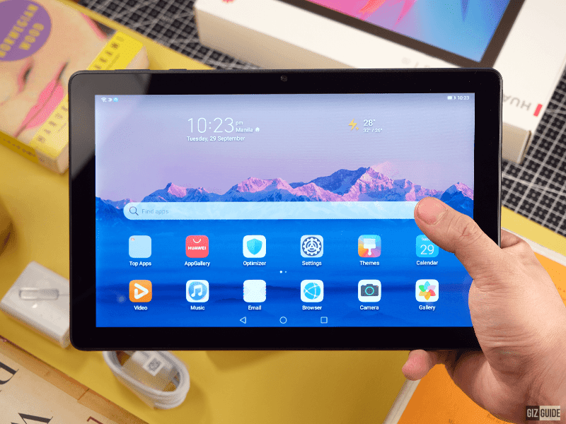 Huawei MediaPad T 10 Unboxing and First Impressions